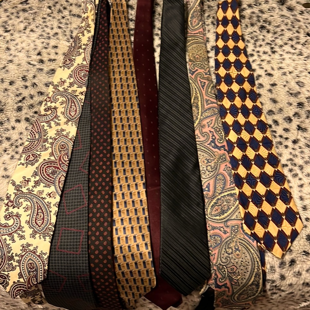 Mens tie bundle (8 ties)